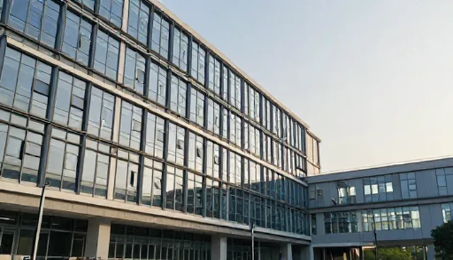 中小客户如何选择可靠的产品及服务